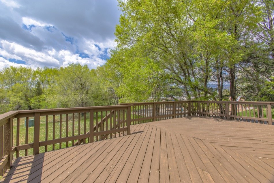 How Can a Deck Improve a Home's Resale Value?