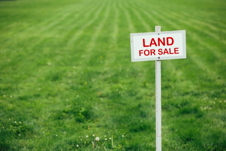 Tips for Selling or Buying LandTips for Selling or Buying Land